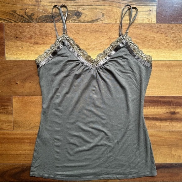 Express Lace Cami - Picture 1 of 7